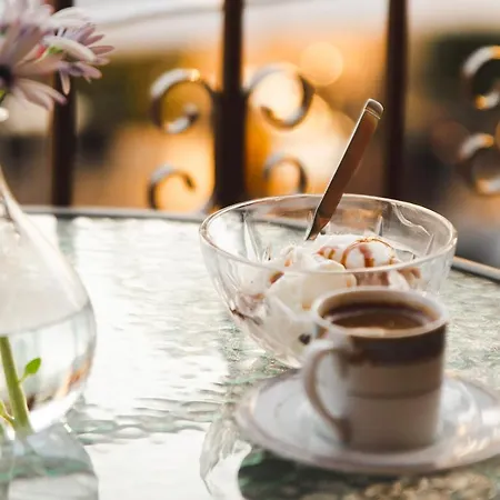 아파트 Sisiotisa 아르고스톨리온